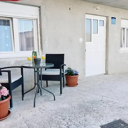 Apartment Brand New Mara *