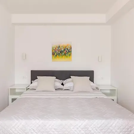 Mara With Free Parking Διαμέρισμα