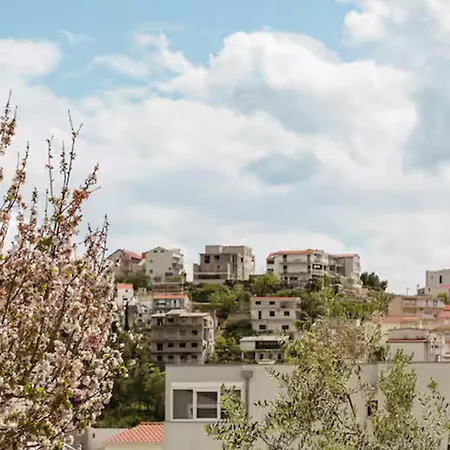 New Mara With Free Parking شقة بودْسْتغانا